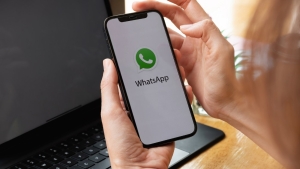 Read more about the article WhatsApp vai liberar recurso para ouvir áudios com a conversa fechada