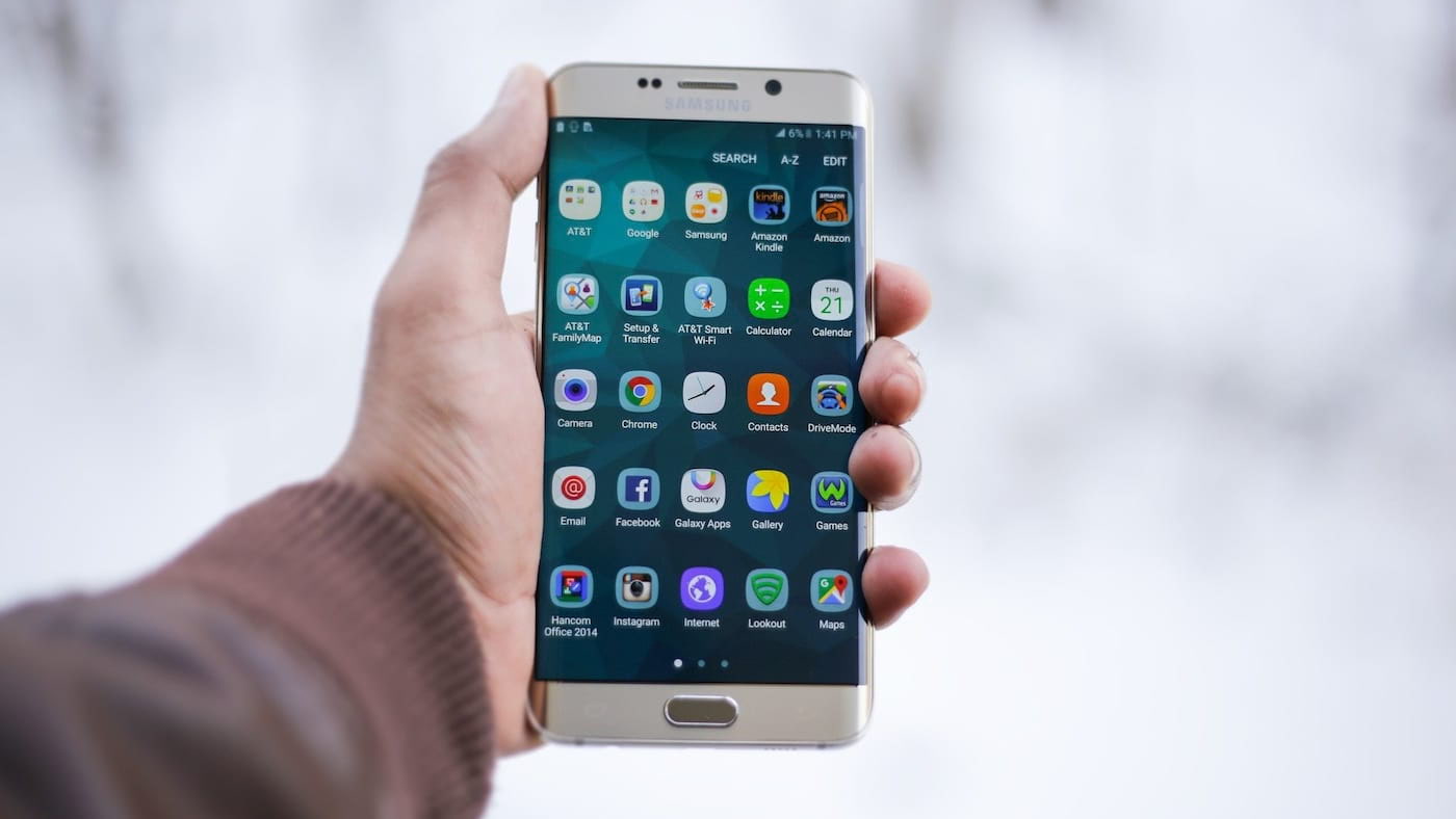 You are currently viewing Inclusão: Como preparar o smartphone para pessoas idosas usarem