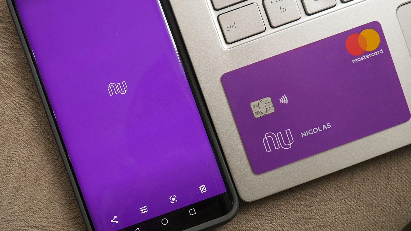 You are currently viewing Nubank anuncia cartão de crédito para clientes negativados; saiba como solicitar