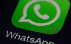 Read more about the article WhatsApp terá papéis de parede em chamadas e segurança no desktop