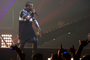 Read more about the article Kanye West vai boicotar serviços de streaming com seu novo álbum